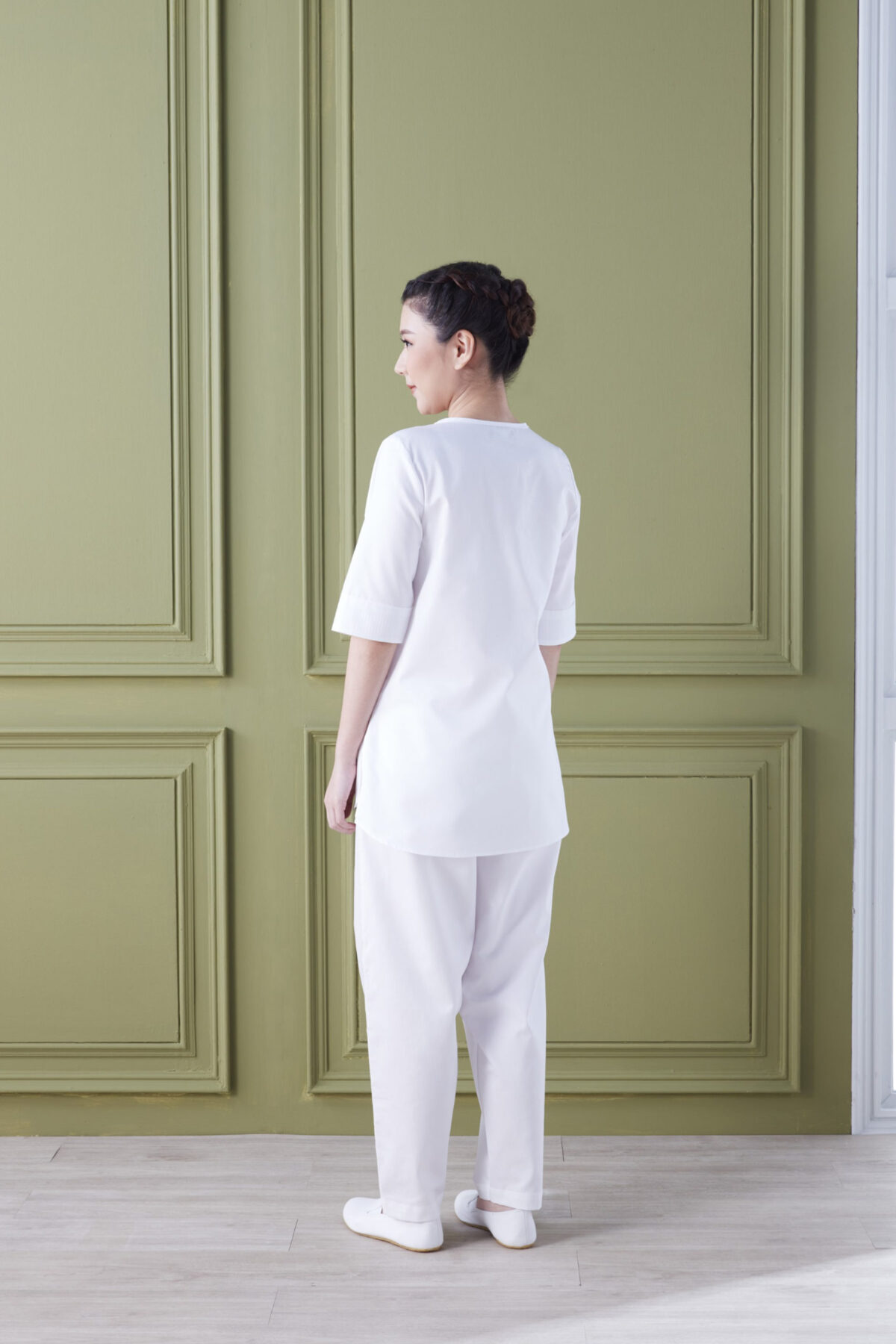 เสื้อปฎิบัติธรรมดารณี รุ่น วนา ผู้หญิง - Image 5