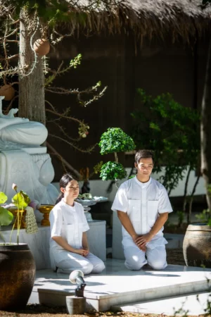 ชุดปฏิบัติธรรม
