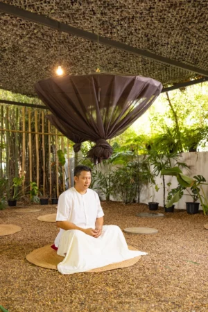 ชุดปฏิบัติธรรม