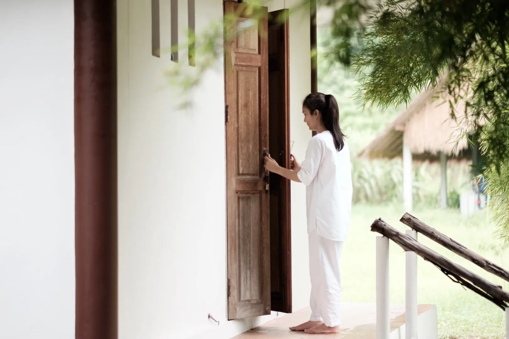 ชุดปฏิบัติธรรม